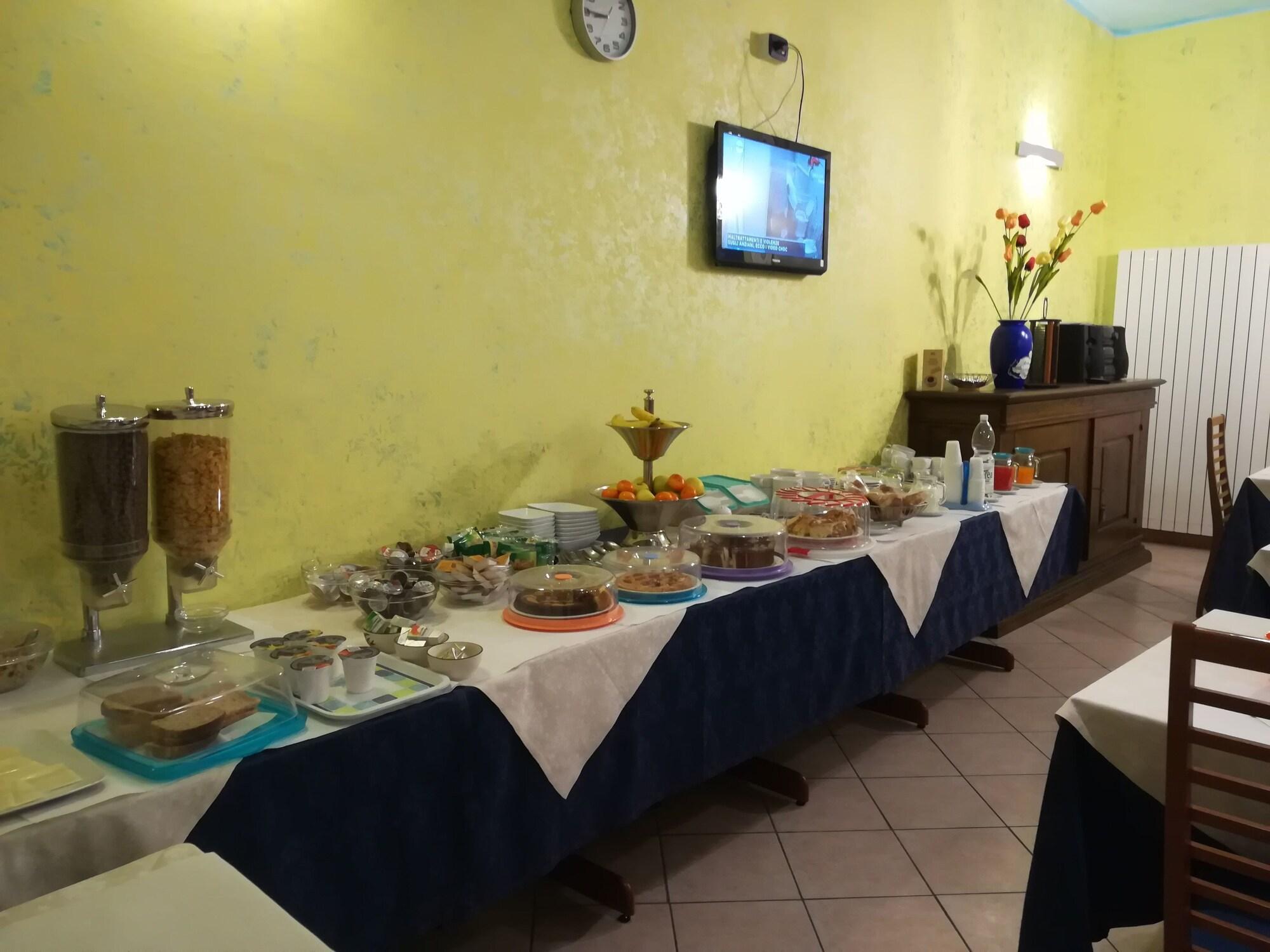Hotel Azzurro LʼAquila Kültér fotó