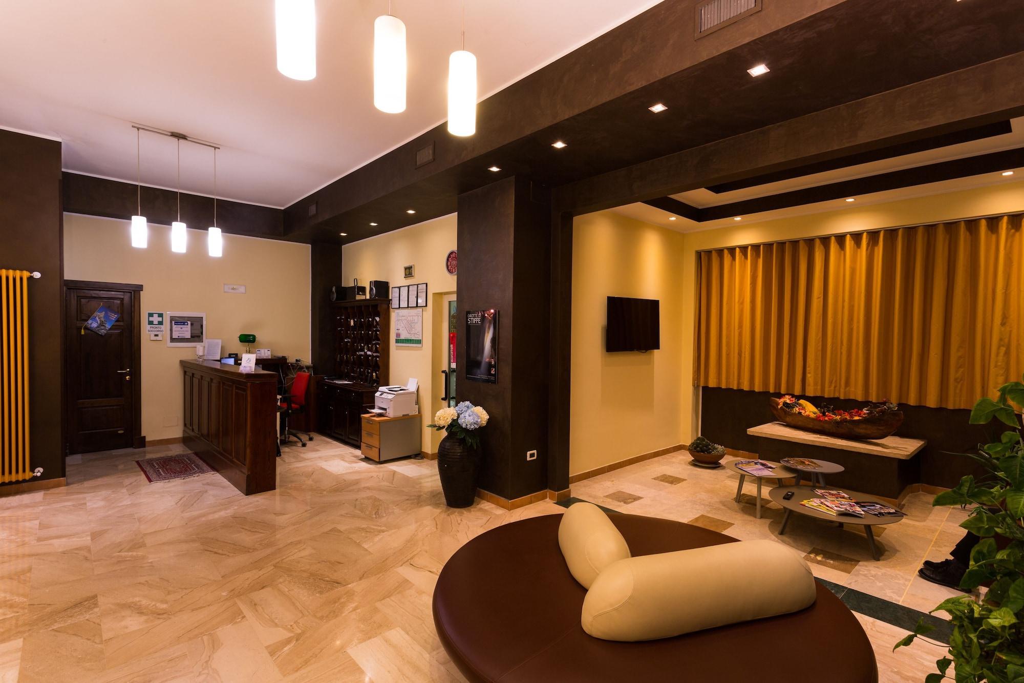 Hotel Azzurro LʼAquila Kültér fotó