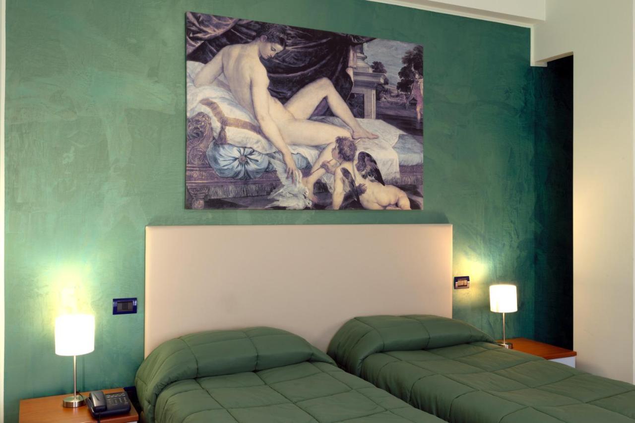 Hotel Azzurro LʼAquila Kültér fotó