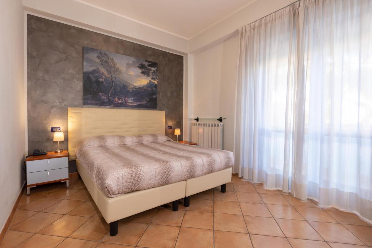 Hotel Azzurro LʼAquila Kültér fotó