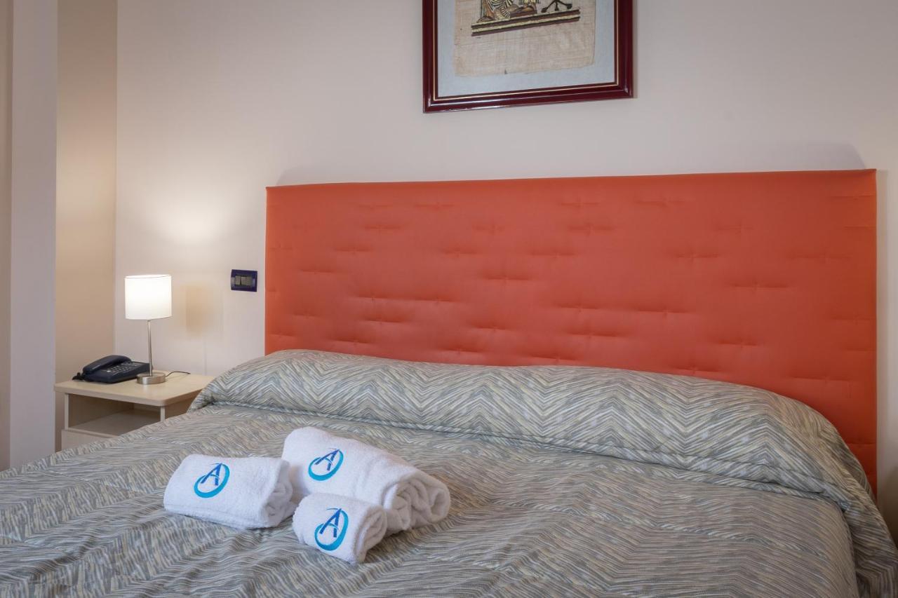 Hotel Azzurro LʼAquila Kültér fotó