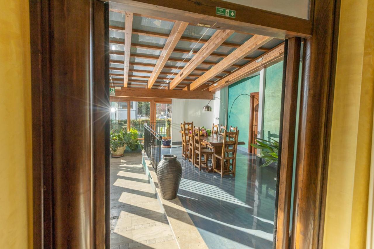 Hotel Azzurro LʼAquila Kültér fotó